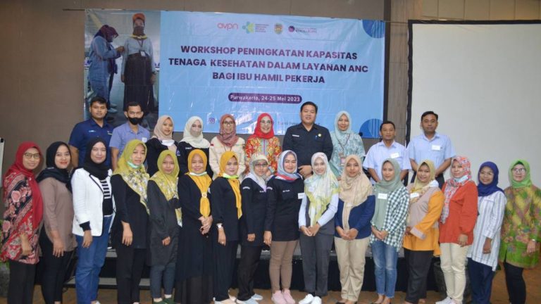 Workshop Peningkatan Kapasitas Tenaga Kesehatan Dalam Layanan Antenatal Care Bagi Ibu Hamil Pekerja